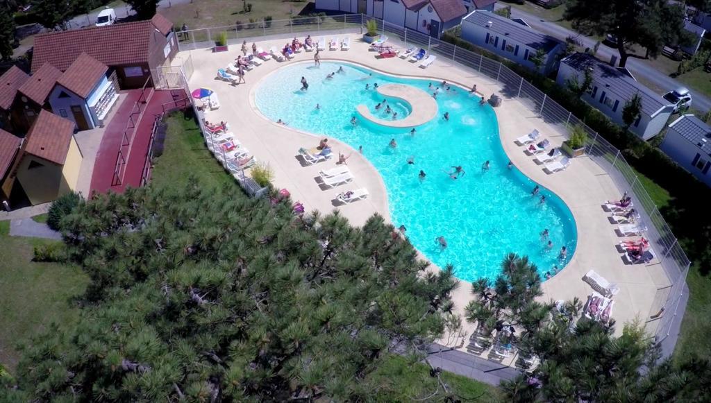 Camping Paradis Les Galets De La Molliere Кайо-сюр-Мер Екстериор снимка